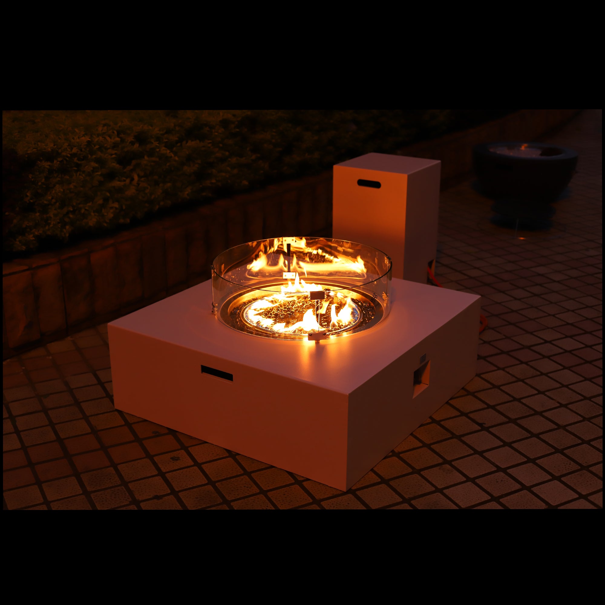 Spring Garden Aluminum Square Fire Pit Coffee Table  in White (#RPFP-07W)..Delivery in 3-5 working days